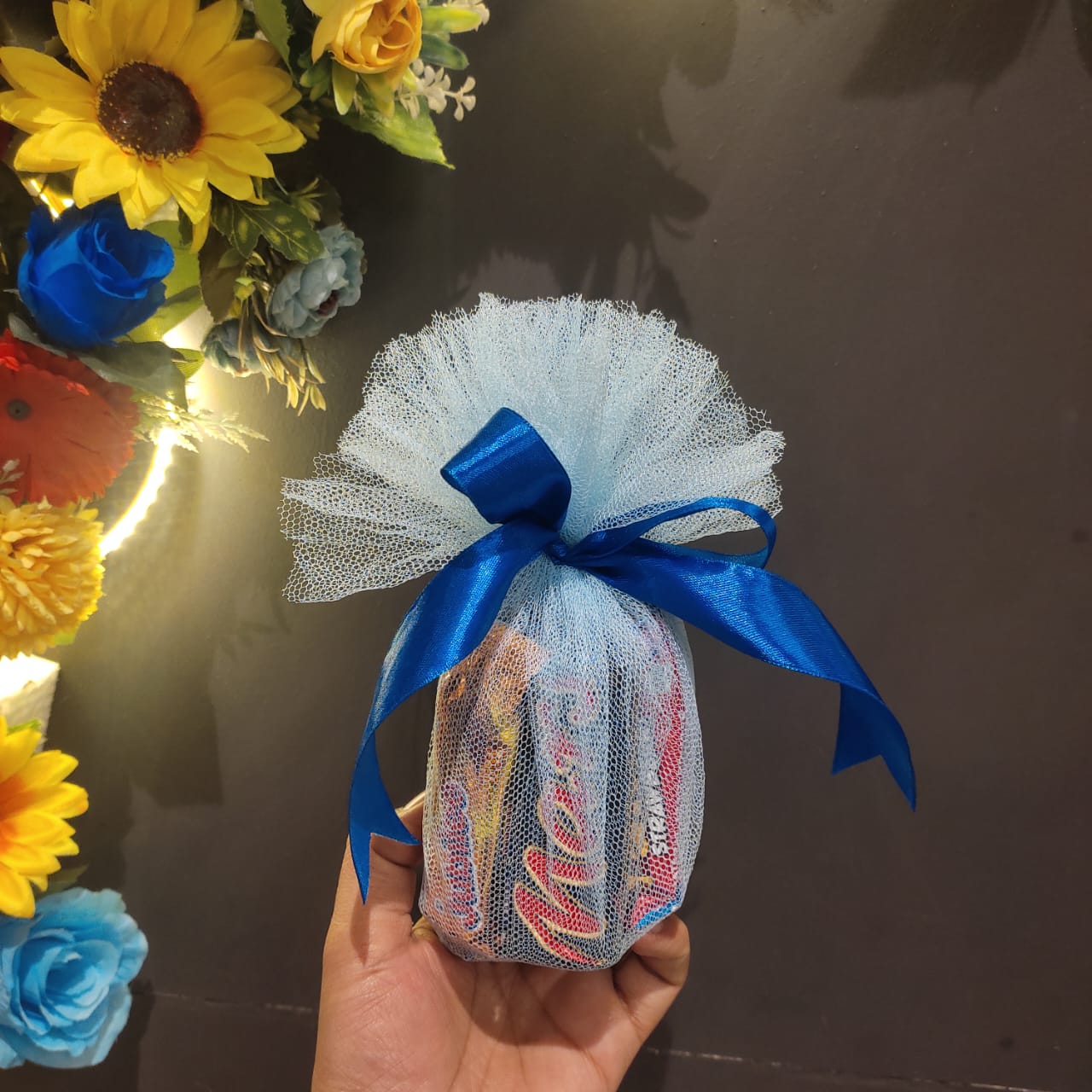 Chocolates gift baskets in Pakistan Chocolates gift baskets in Pakistan