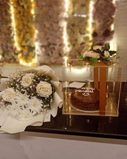 cake delivery in Lahore