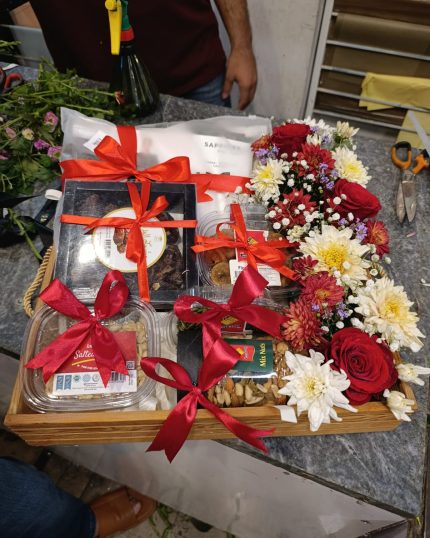 Customized Gift Basket - GiftDelivery.pk