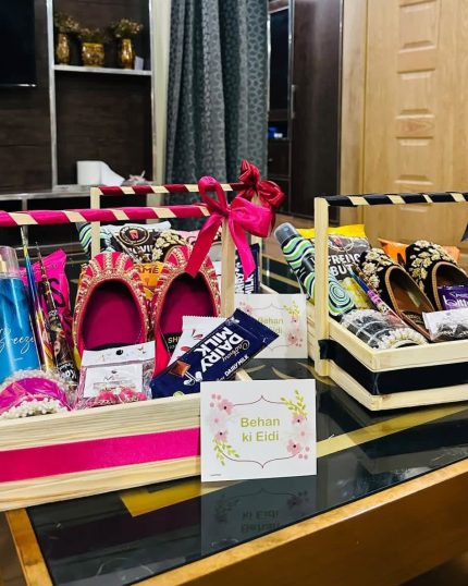 Send Eid Gifts in Lahore - GiftDelivery.pk