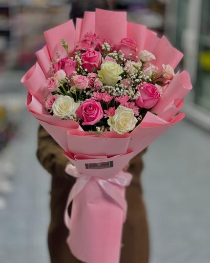 Imported Flowers Bouquet for her - GiftDelivery.pk